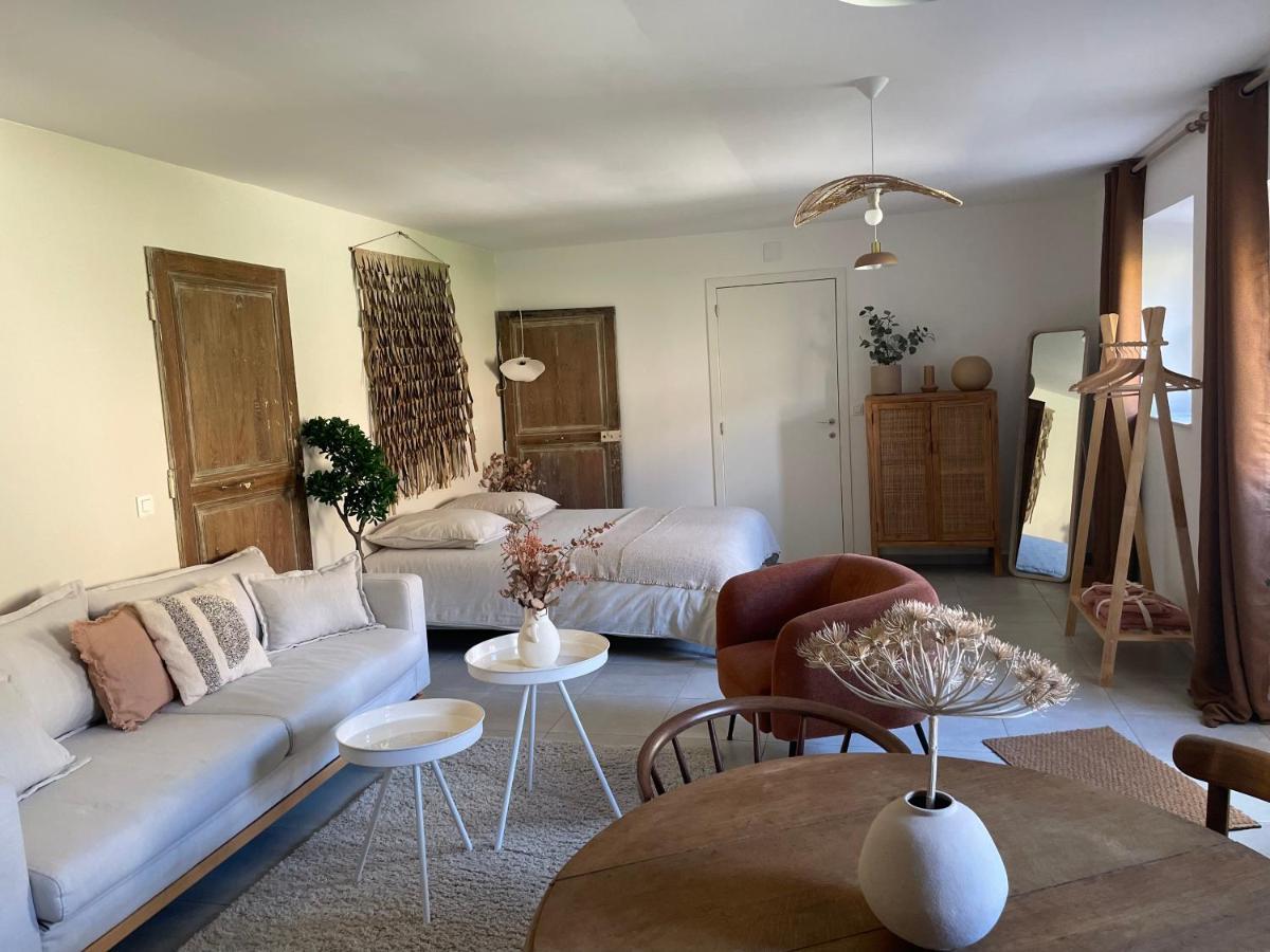 Le Studio D'Achille Tournes Kültér fotó